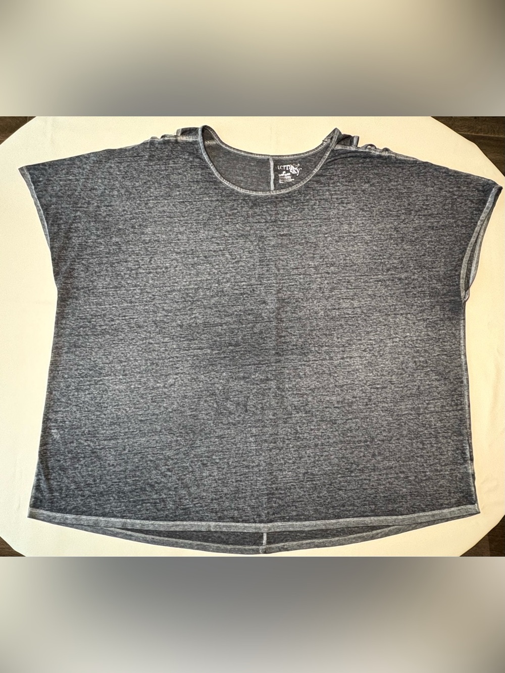 Terra & Sky Women’s Crew Neck Charcoal Tee with Shoulder Accent